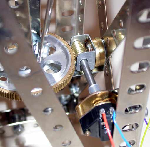 Roue dentée et vis sans fin (giration)