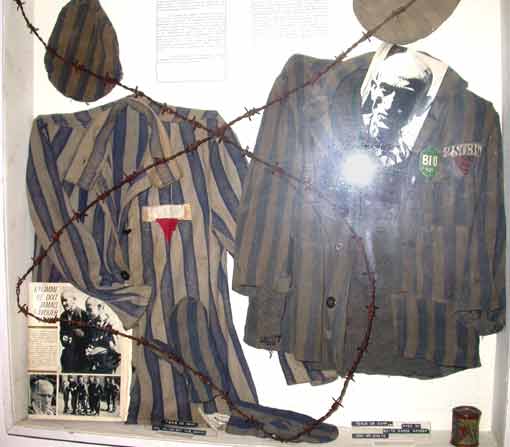 Tenues rayées de déportés